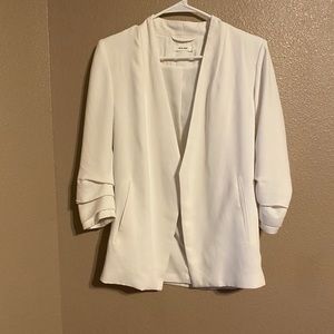 VICI White blazer